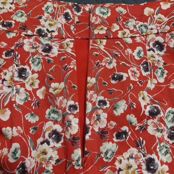 Antonio Melani Womens Size 2 Fitted Pencil Skirt Floral Lined Waistband Back Zip - Picture 8 of 11